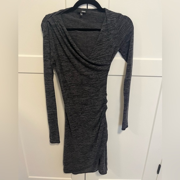 Wilfred Free Bodycon dress with wrap neckline, Size S - Picture 1 of 4